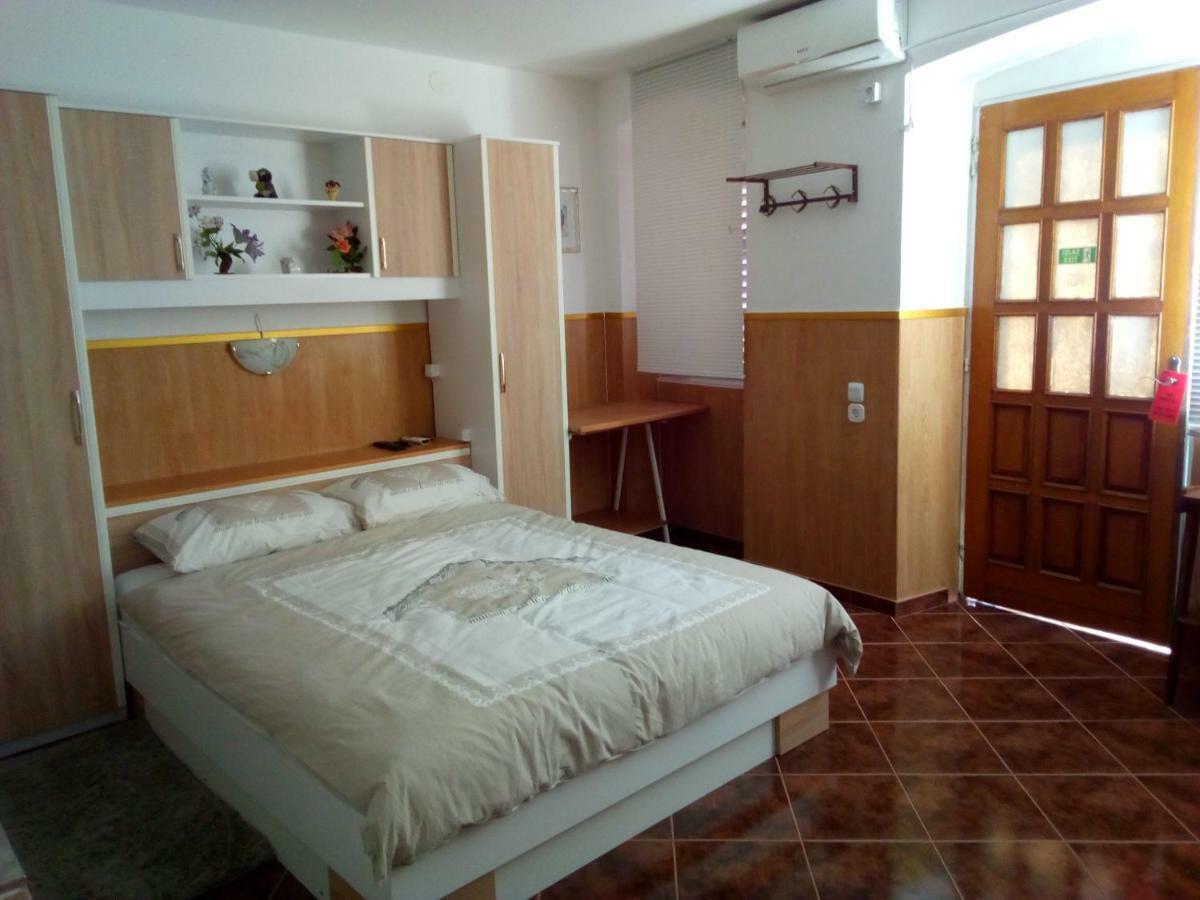 شقة سبليت  في Apartman Dario المظهر الخارجي الصورة