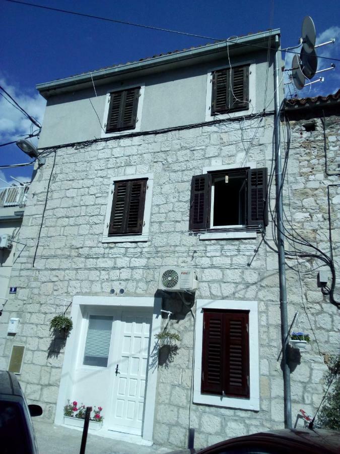شقة سبليت  في Apartman Dario المظهر الخارجي الصورة